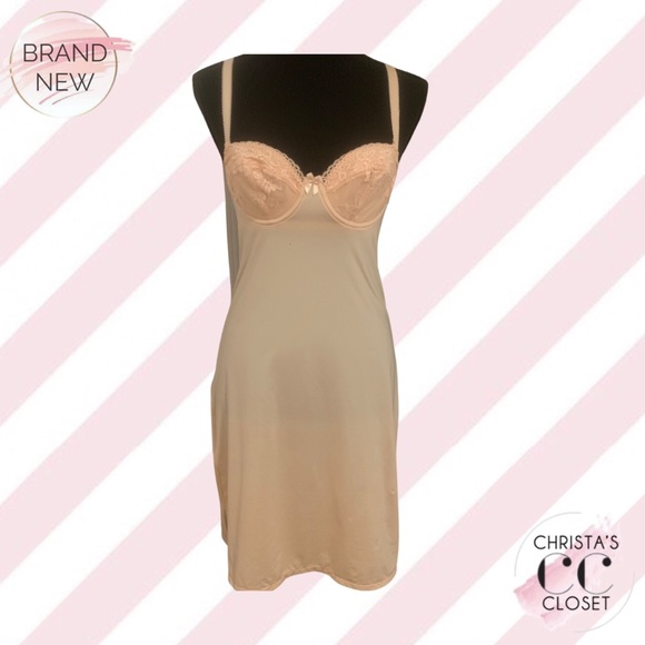 {2/$40} CHARNOS Superfit Multiway Bra Slip - Picture 1 of 13